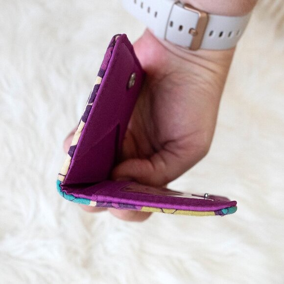 ✨️2/$25✨️ VERA BRADLEY "PLUM CRAZY" DOUBLE ID WALLET WITH KEY RING COMBO - Picture 5 of 9